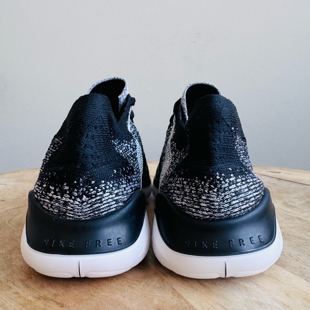 Nike Free RN Flyknit Running Shoes Black White Stretchy Lace Up Sneakers Sz 8 - Picture 6 of 12